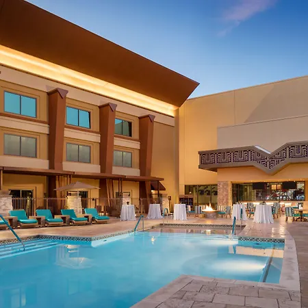 Vee Quiva Hotel & Casino