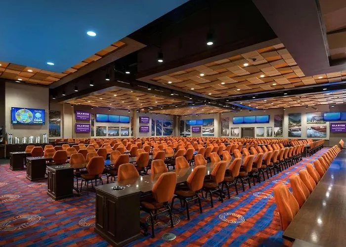 Vee Quiva & Casino 4*