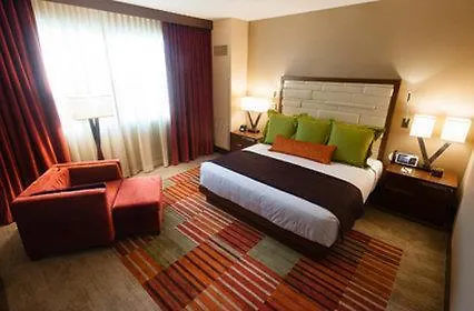 Vee Quiva & Casino Hotel