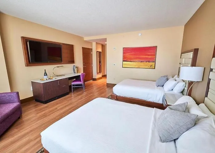 Hotel Vee Quiva & Casino 4*